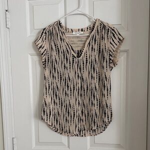 Peachy Blush Printed V-Neck Short Sleeve Blouse